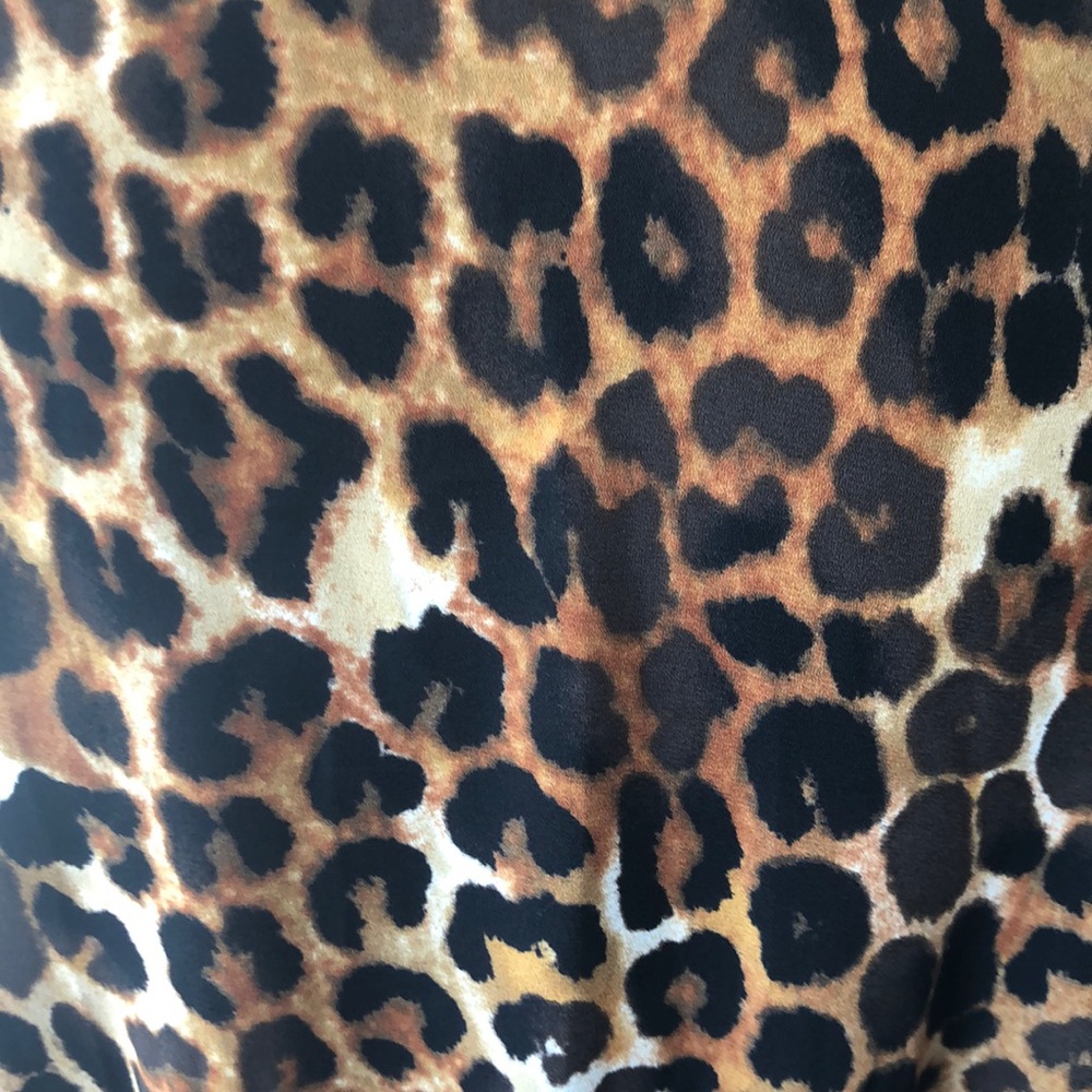 Express leopard blouse - Picture 4 of 6